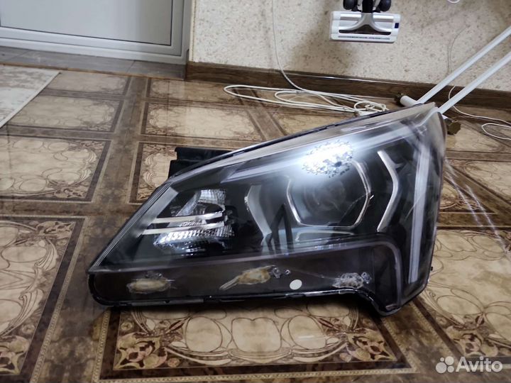 Фара левая kia rio 4