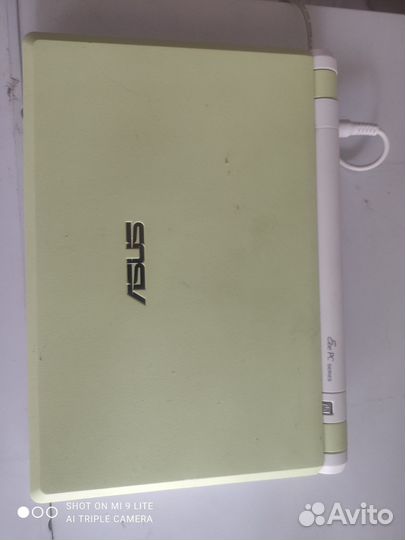 Нетбук Asus Eee PC 2G Surf
