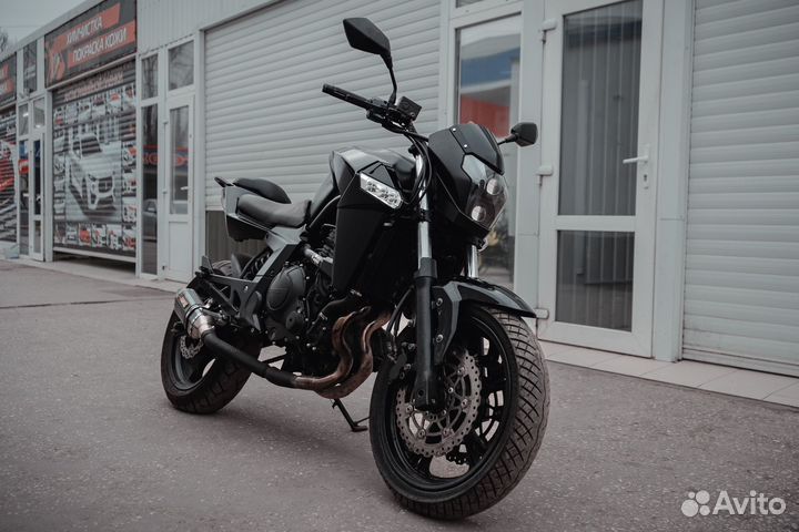 CF moto 650NK