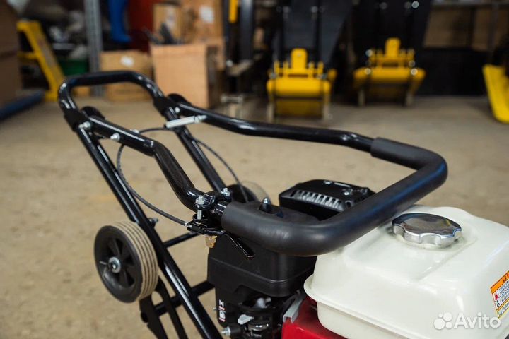 Виброплита TOR C-90L(R) Honda