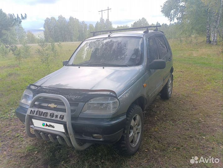 Chevrolet Niva, 2005