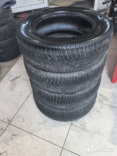 Michelin CrossClimate SUV 225/65 R17 106V