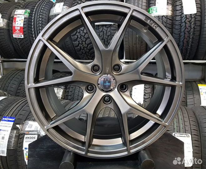 Диск RS HRE P101 Hyper Black 5X114,3 J8,5XR19