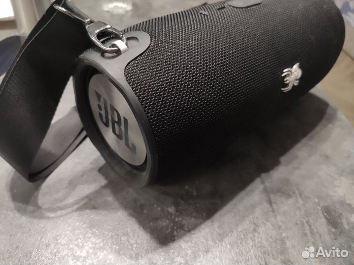 Музыкальная колонка с блютузом бу