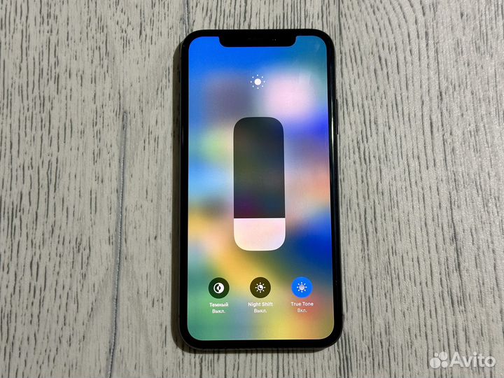 iPhone X, 64 ГБ