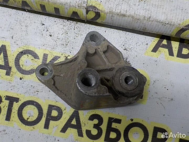 Кронштейн кпп Ford Focus II 2005-2011