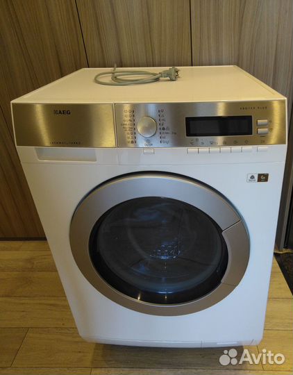 Стиральная машина с сушкой AEG L 87695 WD б/у