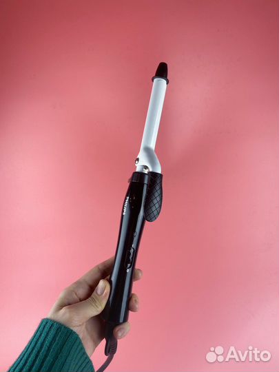 Щипцы для завивки, расчески, невидимки и шпильки