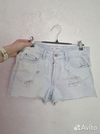 Джинсовые шорты stradivarius