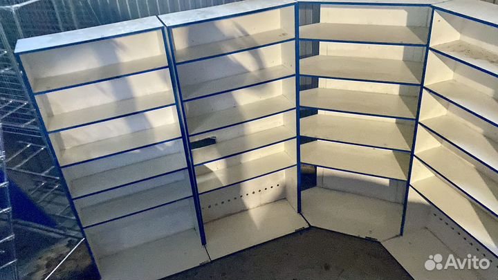 Угловой набор торговой мебели