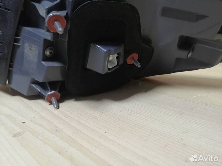 Фонарь задний левый Mercedes-Benz GLC-Класс X253