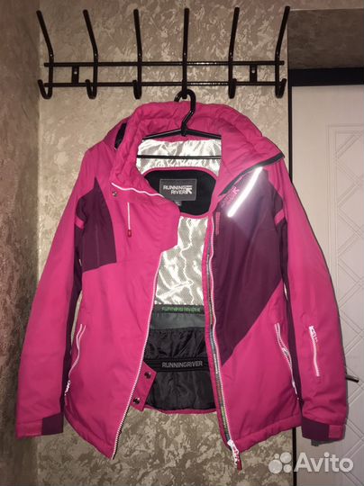 Горнолыжная женская куртка + штаны