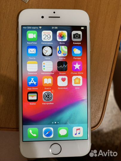 Телефон iPhone 6