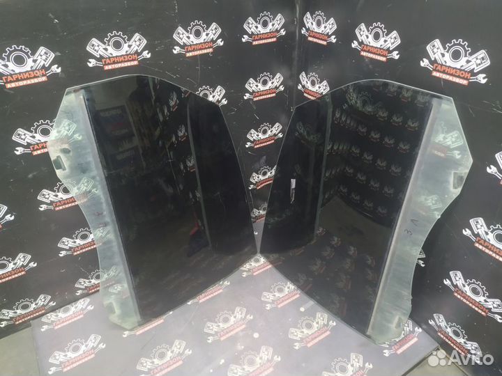 Стекло задней двери Ford Focus 2