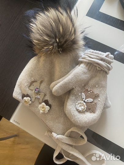 Комплект шапка и варежки