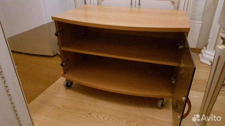 Тумба под тв