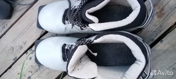Лыжные ботинки 44 размер