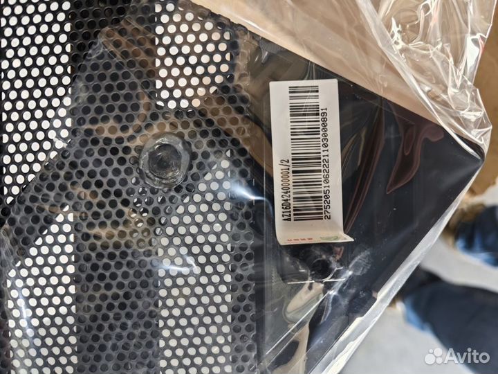 Решетка в бампер нижняя под радар AZ16D424000001