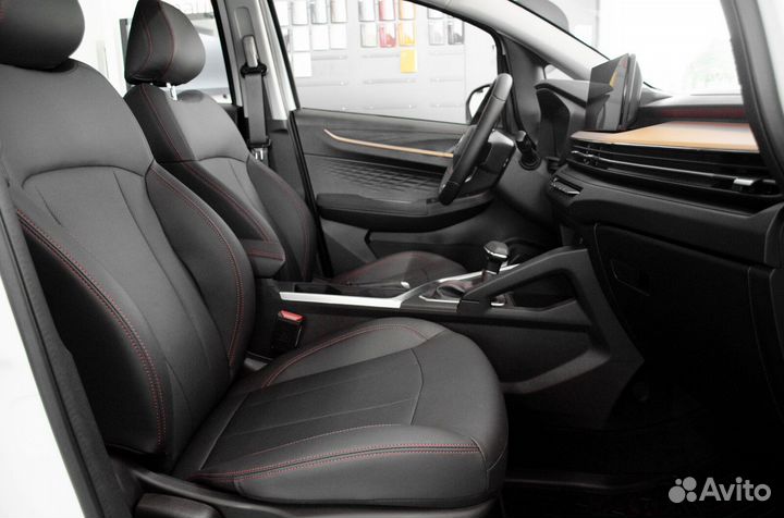 Livan X3 pro 1.5 CVT, 2023