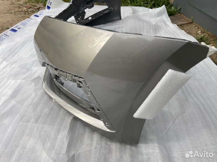 Оригинальный передний бампер Skoda Octavia A8