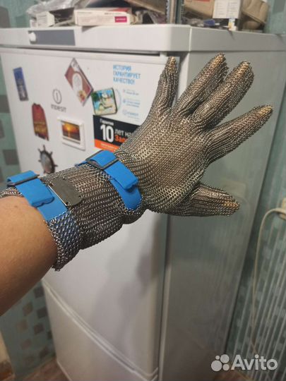 Кольчужная перчатка