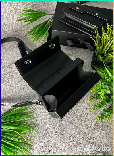 Мужская кожаная сумка через плечо