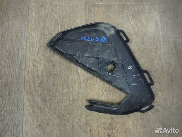 Окантовка птф правая Volkswagen Polo 6 2021