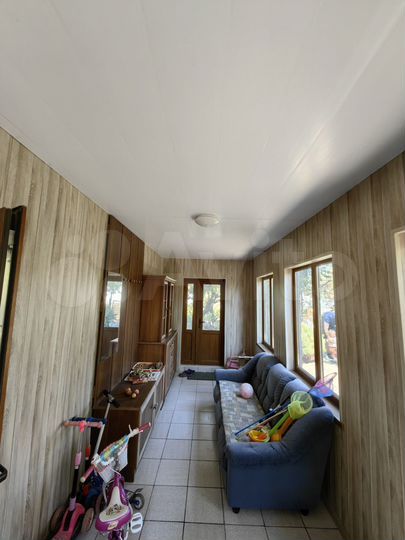 Дом 208 м² на участке 10 сот.