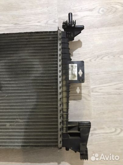 Радиатор двигателя Focus 3 11-15 C-Max