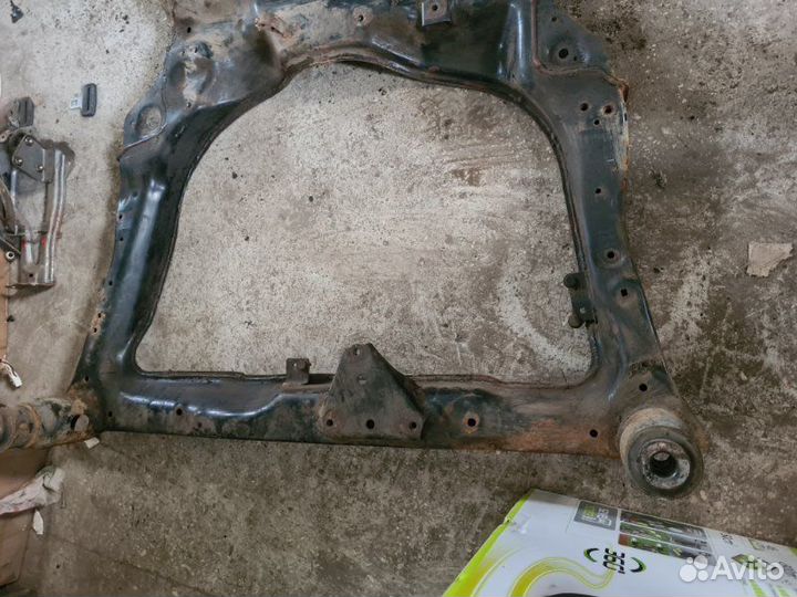 Подрамник передний Nissan Murano Z51 VQ35DE 2012