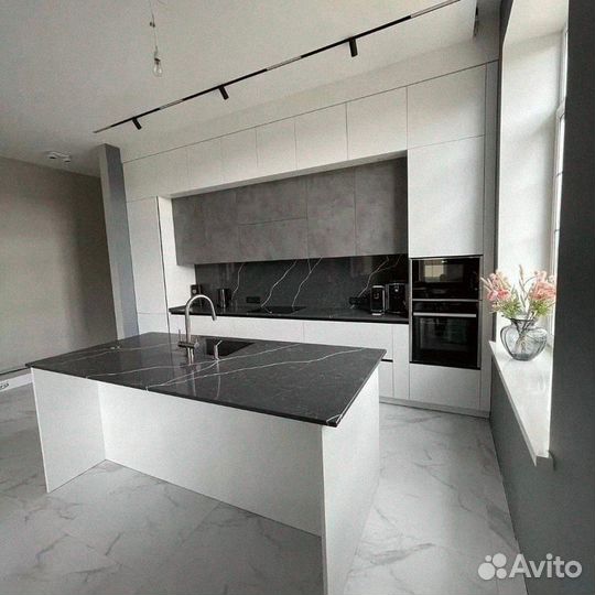 Кухонный гарнитур / угловая кухня