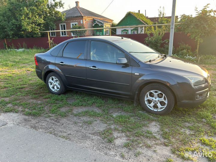 Ford Focus 1.8 МТ, 2006, 215 000 км