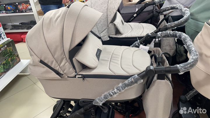 Коляска 2 в 1 adamex