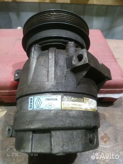 Renault Megane 1.6 MT, 1999, битый, 250000км