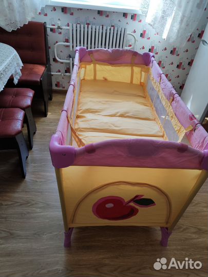 Манеж-кровать