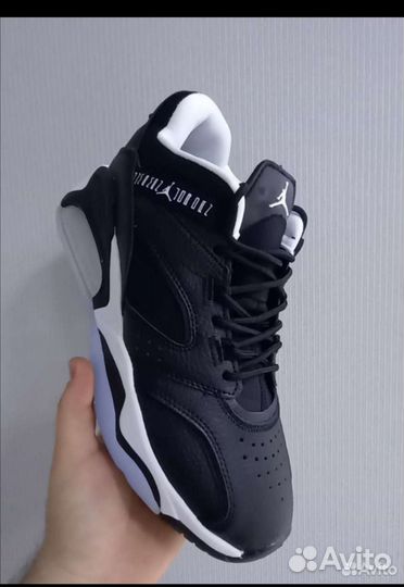 Кроссовки Nike jordan
