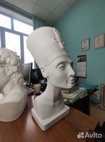 Бюст Нефертити, скульптура