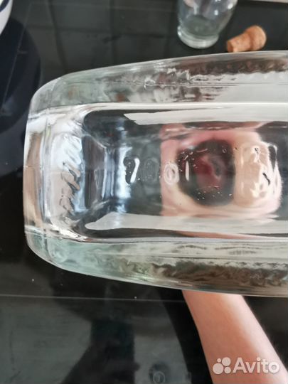 Стеклянные бутылки для масла