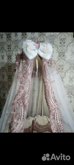 Шикарный комплект в кроватку