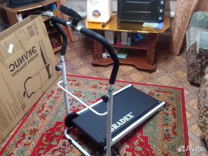 Тренажер беговая дорожка