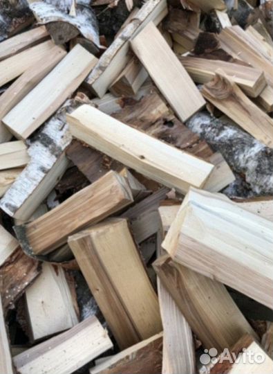 Дрова колотые дуб