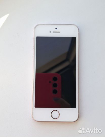 iPhone SE, 128 ГБ