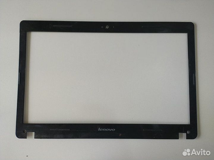 Рамка матрицы для ноутбука Lenovo IdeaPad z565