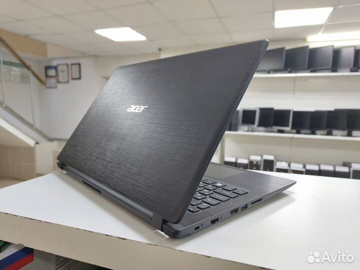 Ноутбук Acer Intel Core I3/FullHD/8Gb DDR4/SSD 240