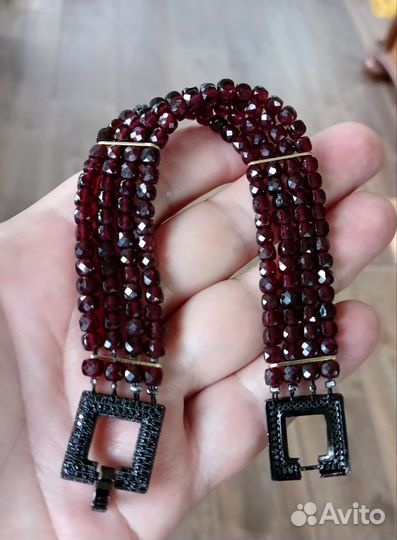 Браслет с гранатом