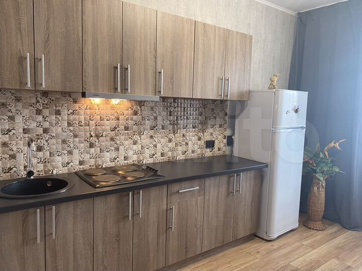 1-к. квартира, 46 м², 8/16 эт.