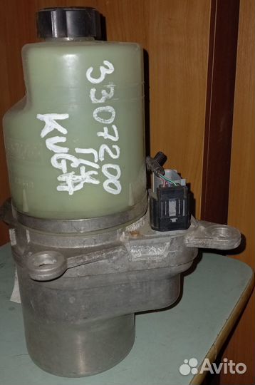 Насос эгур Ford Focus Kuga C-Max 2007-2013 1736876