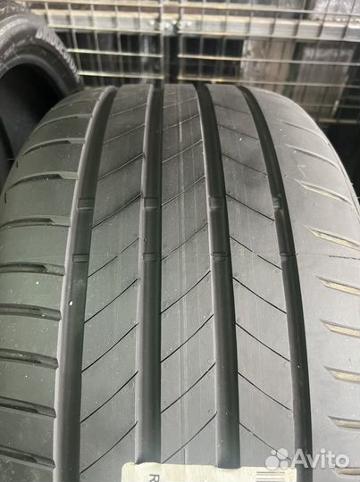 Bridgestone Turanza T005 285/35 R20 104Y