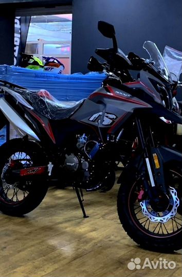 Мотоцикл турэндуро Rockot Dakar Loncin 171YMM птс