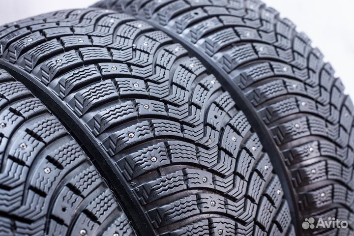 Michelin X-Ice North XIN2 215/65 R16 102T